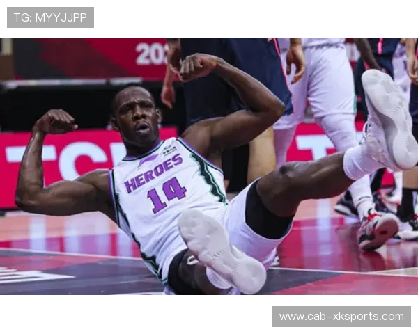 河南队外线试探多次接连命中，引燃反扑