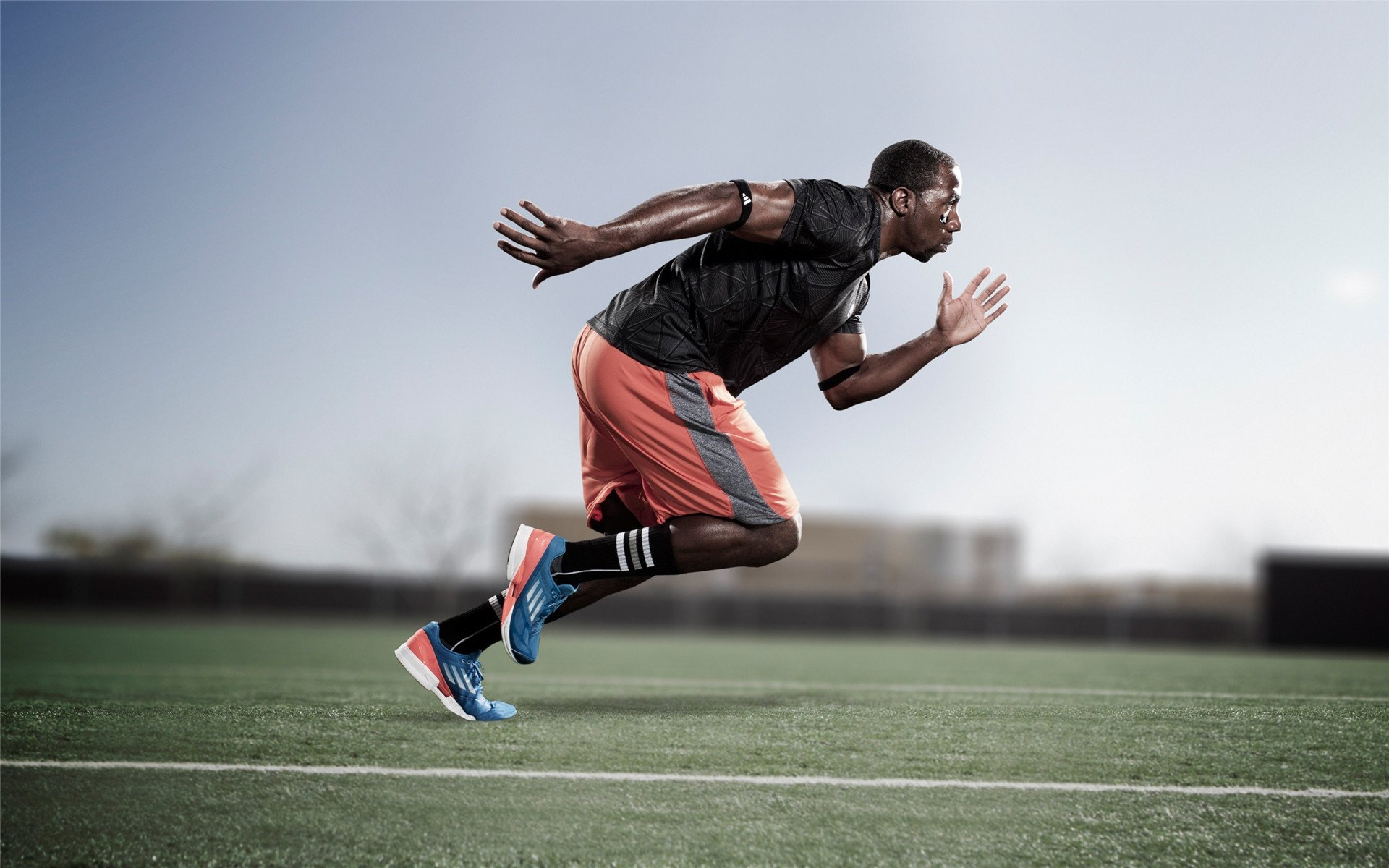 法兰克福整体压迫强度令对手难以推进，法兰克福伤停情况